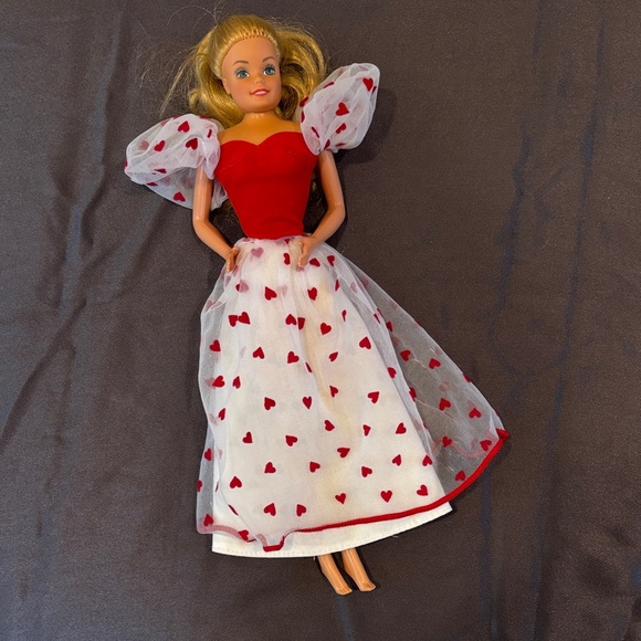 Barbie Other - VINTAGE 1983 LOVING YOU RARE BARBIE